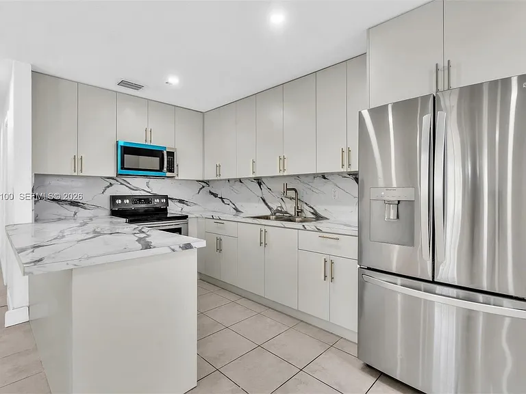 11790 SW 34th St — Photo 14
