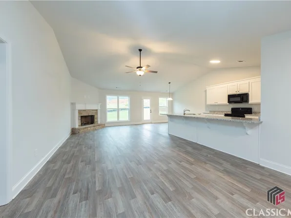 61 Meagan Street #87, Statham, GA 30666