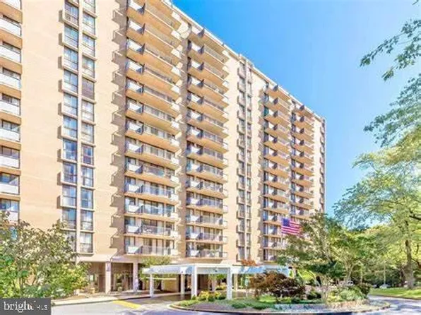 6100 Westchester Park Dr APT 1203, College Park, MD 20740
