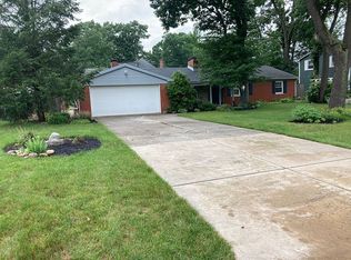 54721 Windingbrook Dr, Mishawaka, IN
