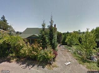 358 SW Spruce St, Willamina, OR 97396