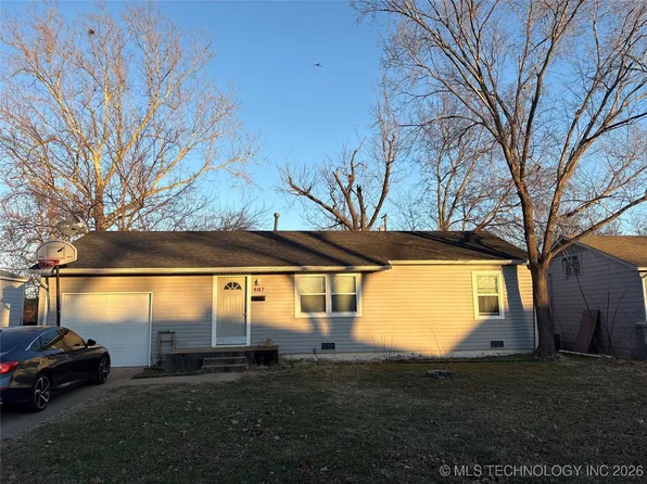 807 N Ash St, Owasso, OK 74055