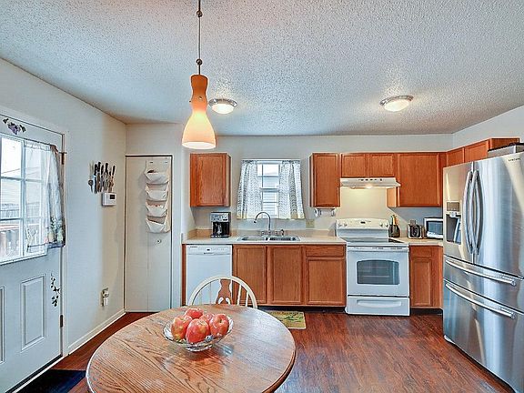 4th image of 6216 Monteo Dr