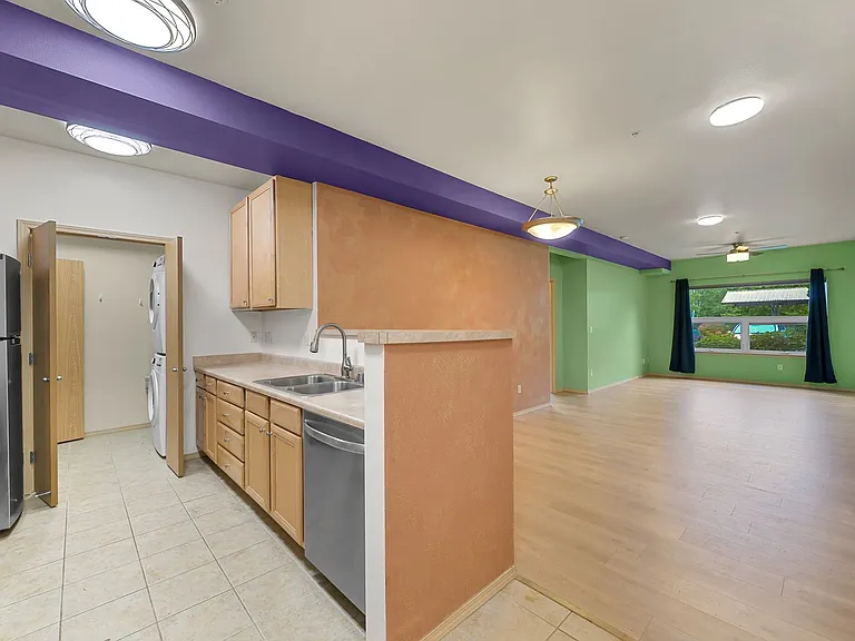 512 Darby Dr #104 — Photo 5