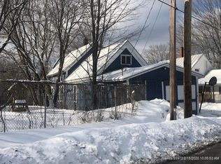 15 Cedar St, Skowhegan, ME 04976