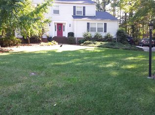 8800 Katharina Ct, Raleigh, NC 27613