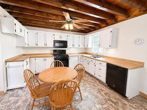 4th image of 279 Fuller Road
