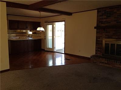 Dining Room & Kitchen