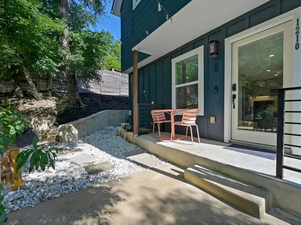 1210 Luna St Unit 2, Austin, TX 78721