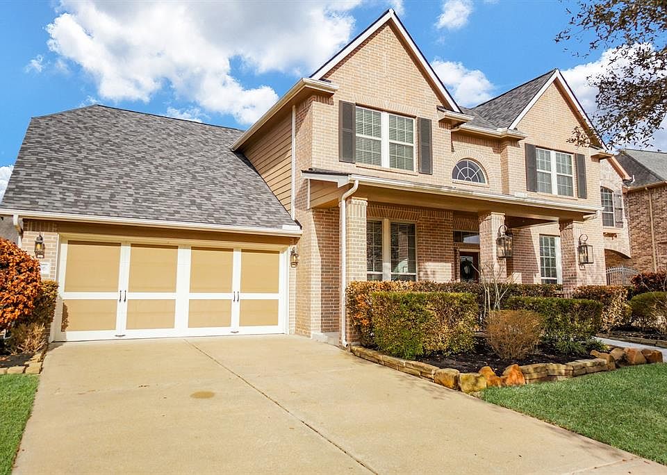 1st image of 28206 Wild Mustang Ln