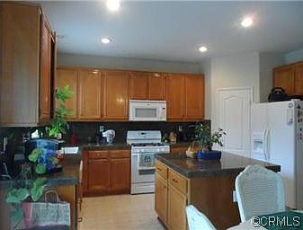 4th image of 36052 Tarah Ct