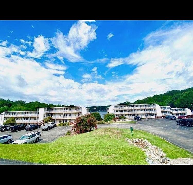 1st image of 1089 Bluewater Dr