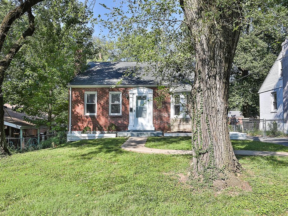 1st image of 1911 Dyer Ave