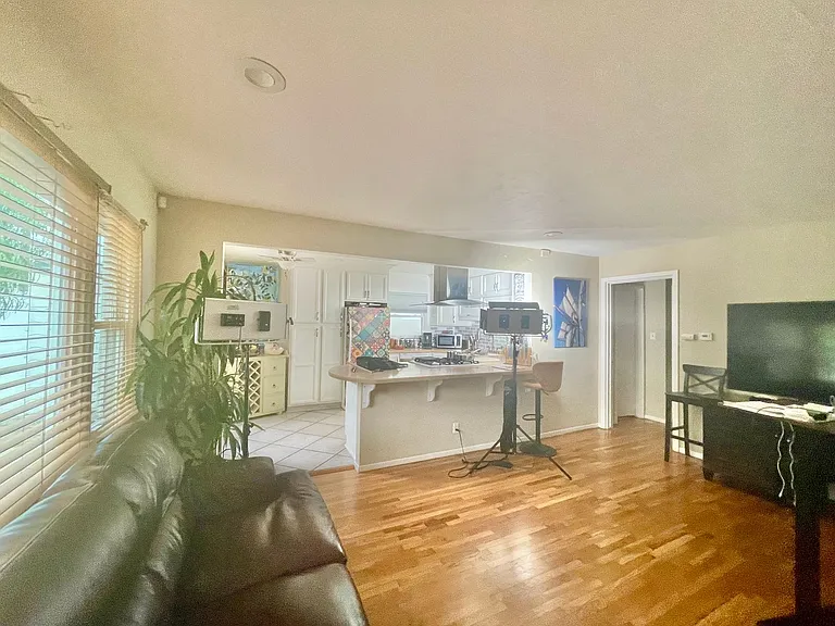 3275 Ibis St — Photo 8