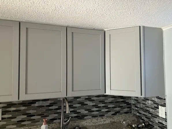 90 Burnside Ave #90, East Hartford, CT 06108