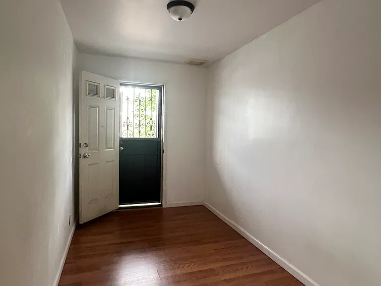 1697 E 34th St #2 — Photo 3