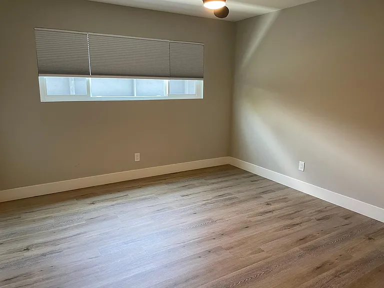 4125 Olympic St — Photo 14