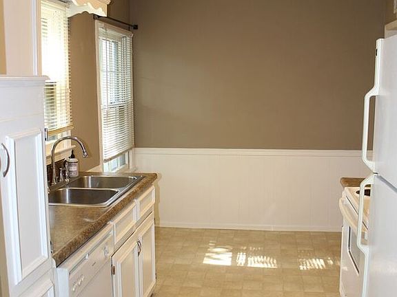 4th image of 7231 Reeds Rd