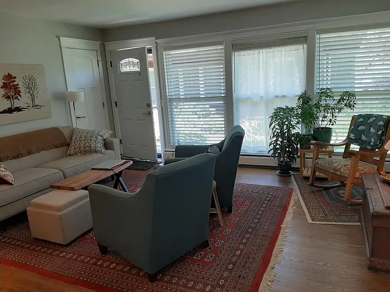 3130 James St — Photo 17