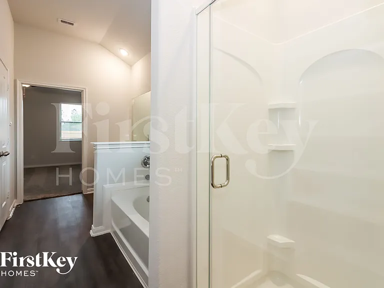 26020 Babe Ruth Dr — Photo 10