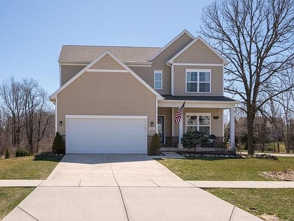 2nd image of 8300 Parkridge Dr