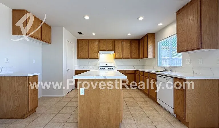 14158 Verde St — Photo 9