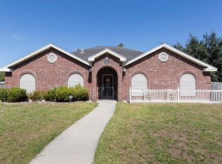 512 Tulip Cir, Alamo, TX 78516