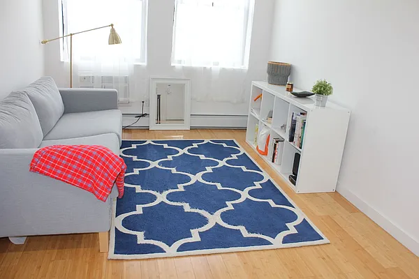 Rented by Perl Group Real Estate | media 11