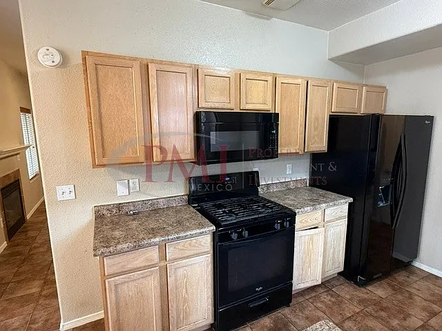 4499 Camino Dos Vidas — Photo 5