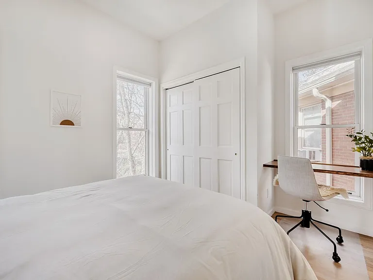 1237 Elder Ave #5 — Photo 6