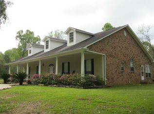 52 Aberdeen Rd, Natchez, MS 39120