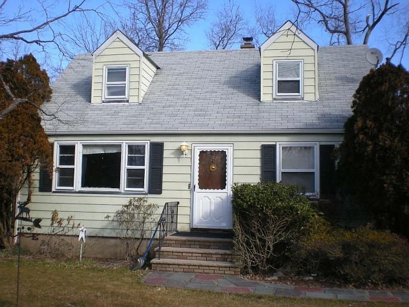 2nd image of 146 Fairfield Rd