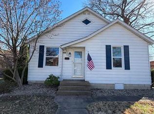 1416 Lindenthal Ave, Highland, IL 62249