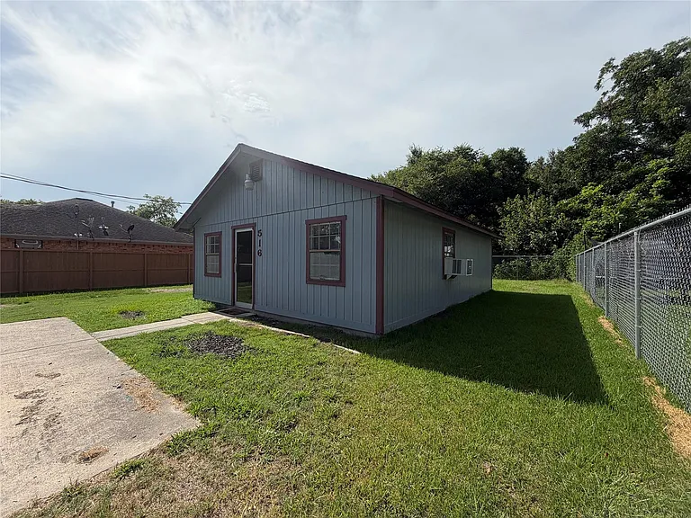 516 Battlebell Rd — Photo 9