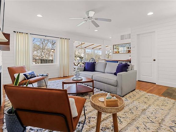 4th image of 76 R St