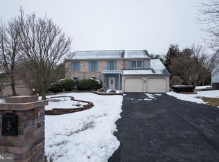 3 Revelstone Ct, Newark, DE 19711