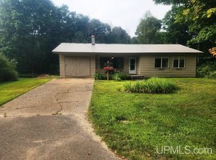1313 Forest Pkwy, Crystal Falls, MI 49920