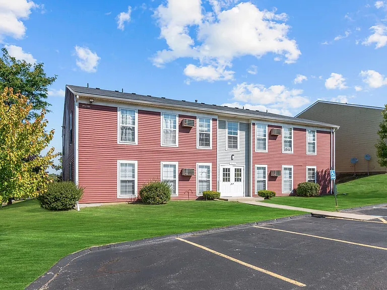 Kensington Park Apartments — Photo 10