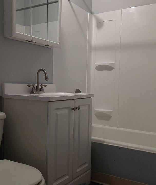 1st image of 62-72 Crane Pl #66
