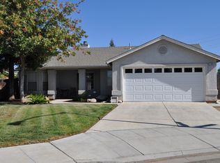 6184 W San Carlos Ave, Fresno, CA 93723