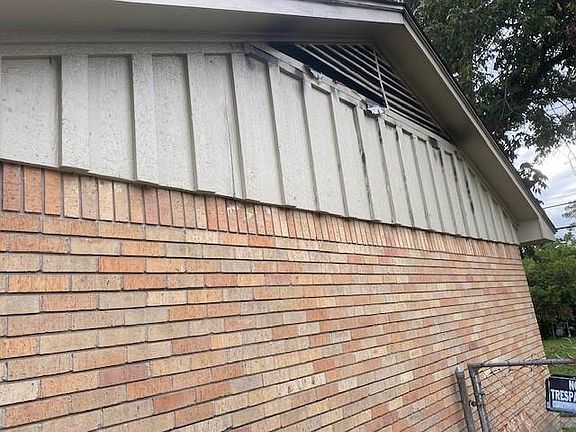 3rd image of 10321 Kelburn Dr
