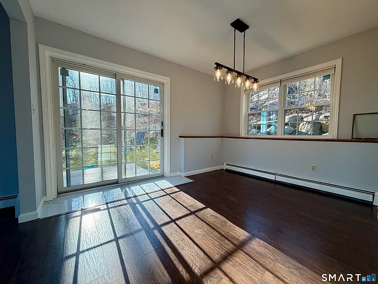 154 E Main St #A — Photo 5