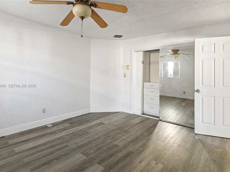 3521 NW 18th Pl — Photo 46