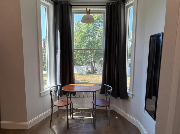 540 Centre St, Newton, MA 02458