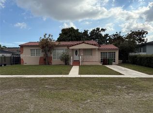 60 W 57th St, Hialeah, FL 33012