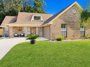 805 Overbrook Dr, Fort Walton Beach, FL 32547