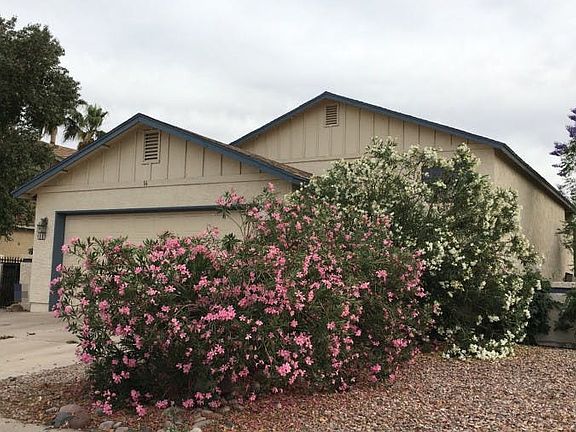 2nd image of 921 S Val Vista Dr Unit 14
