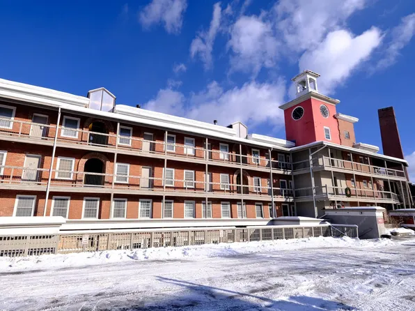 145 Main Street #212, Ludlow, VT 05149