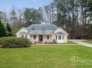144 Lake Hampton Dr, Hampton, GA 30228