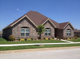 839 Clinton Cir, Springdale, AR 72762